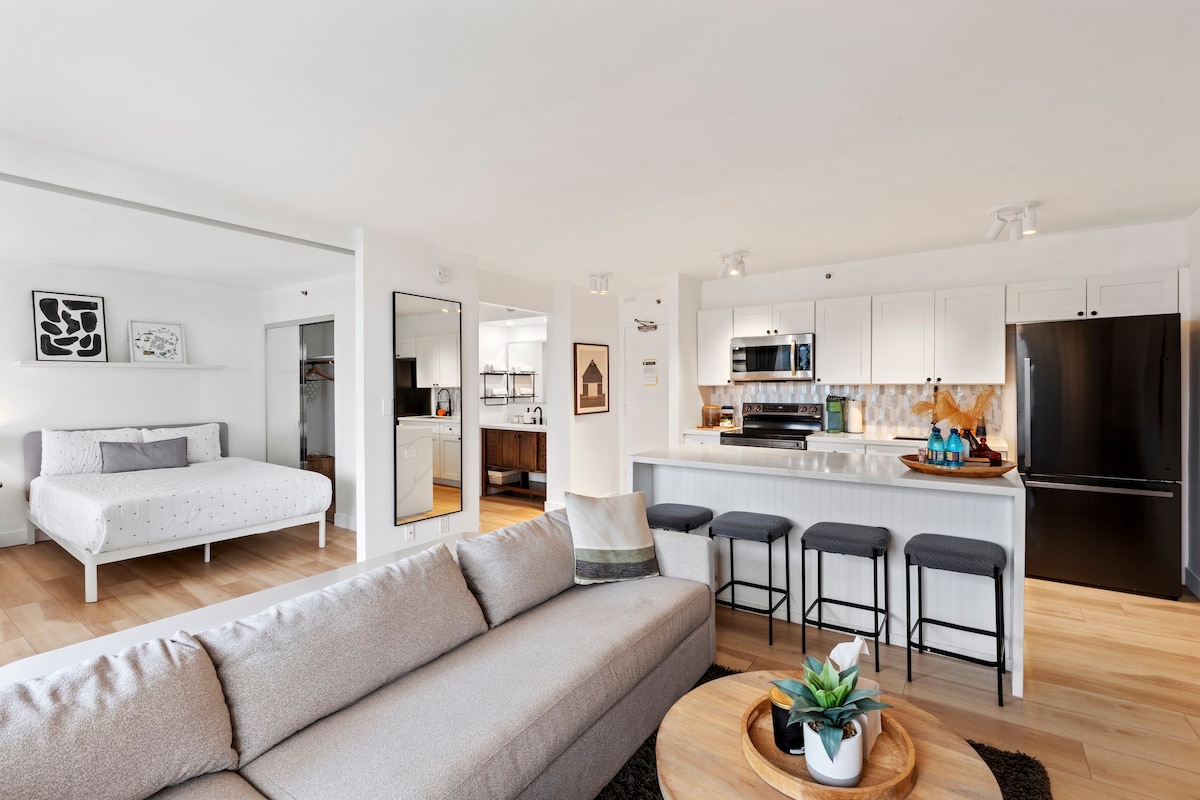 16F-Stunning Banyan DiamondHead View-1BR w/Parking