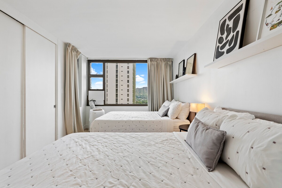 16F-Stunning Banyan DiamondHead View-1BR w/Parking