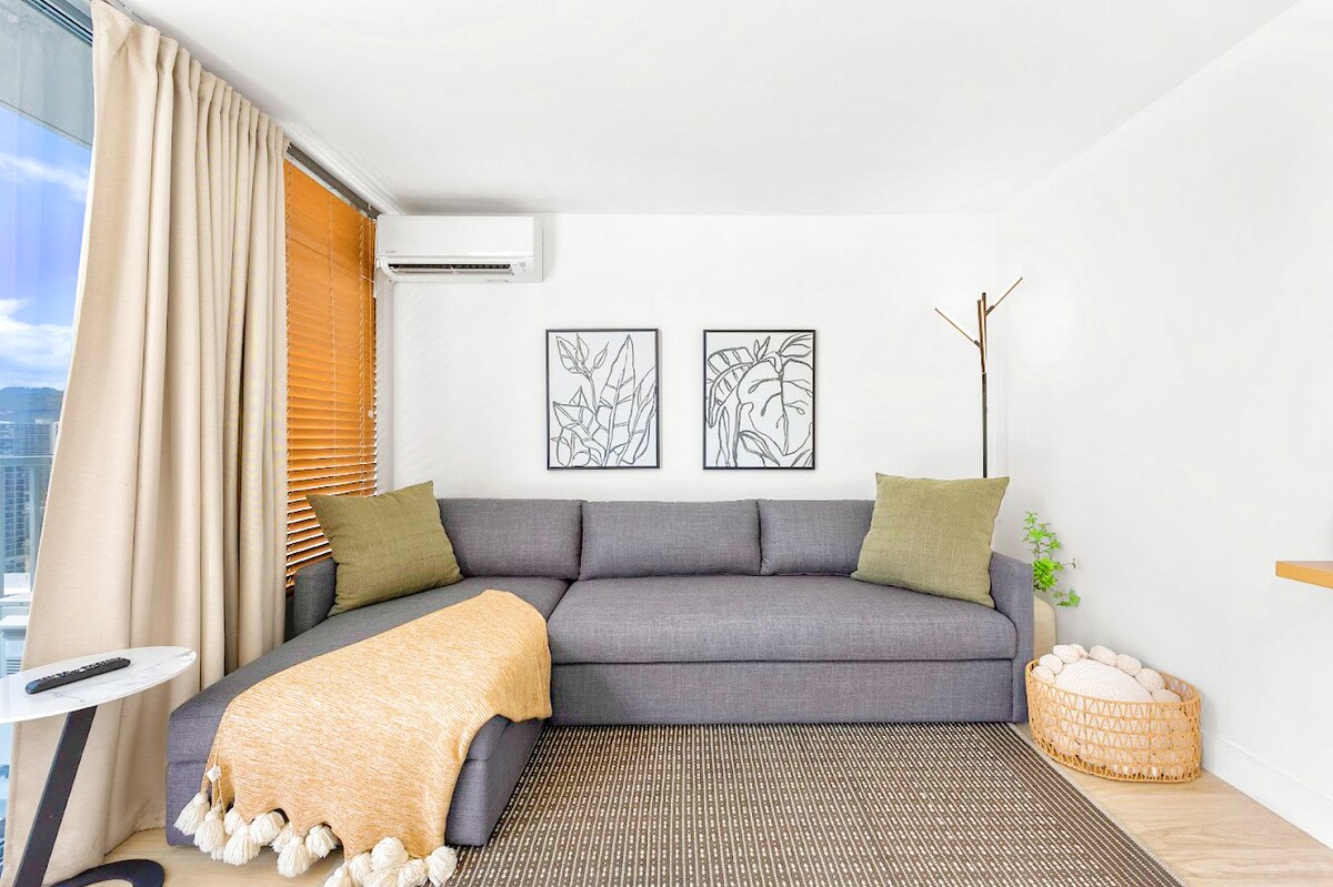 31FL-Upscale Ocean View Studio-2-min Walk to Beach