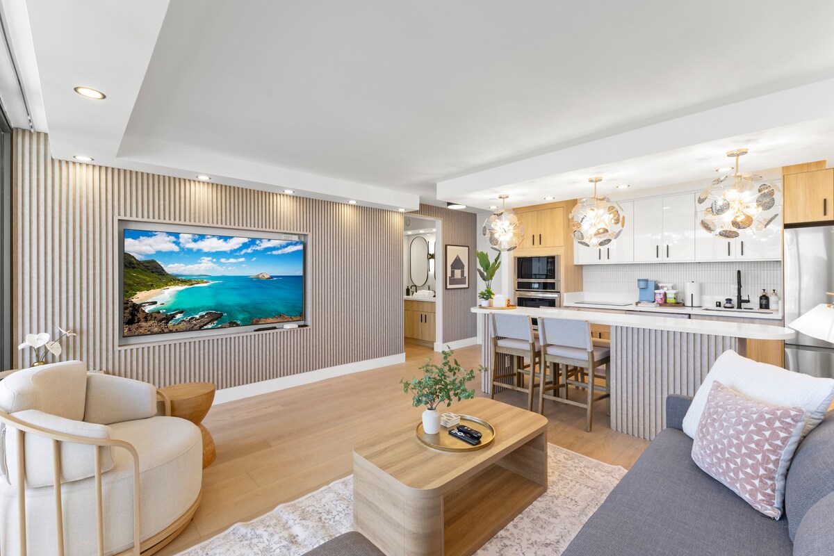 27F-Diamond Head & Ocean-View 1BR Condo w/Parking
