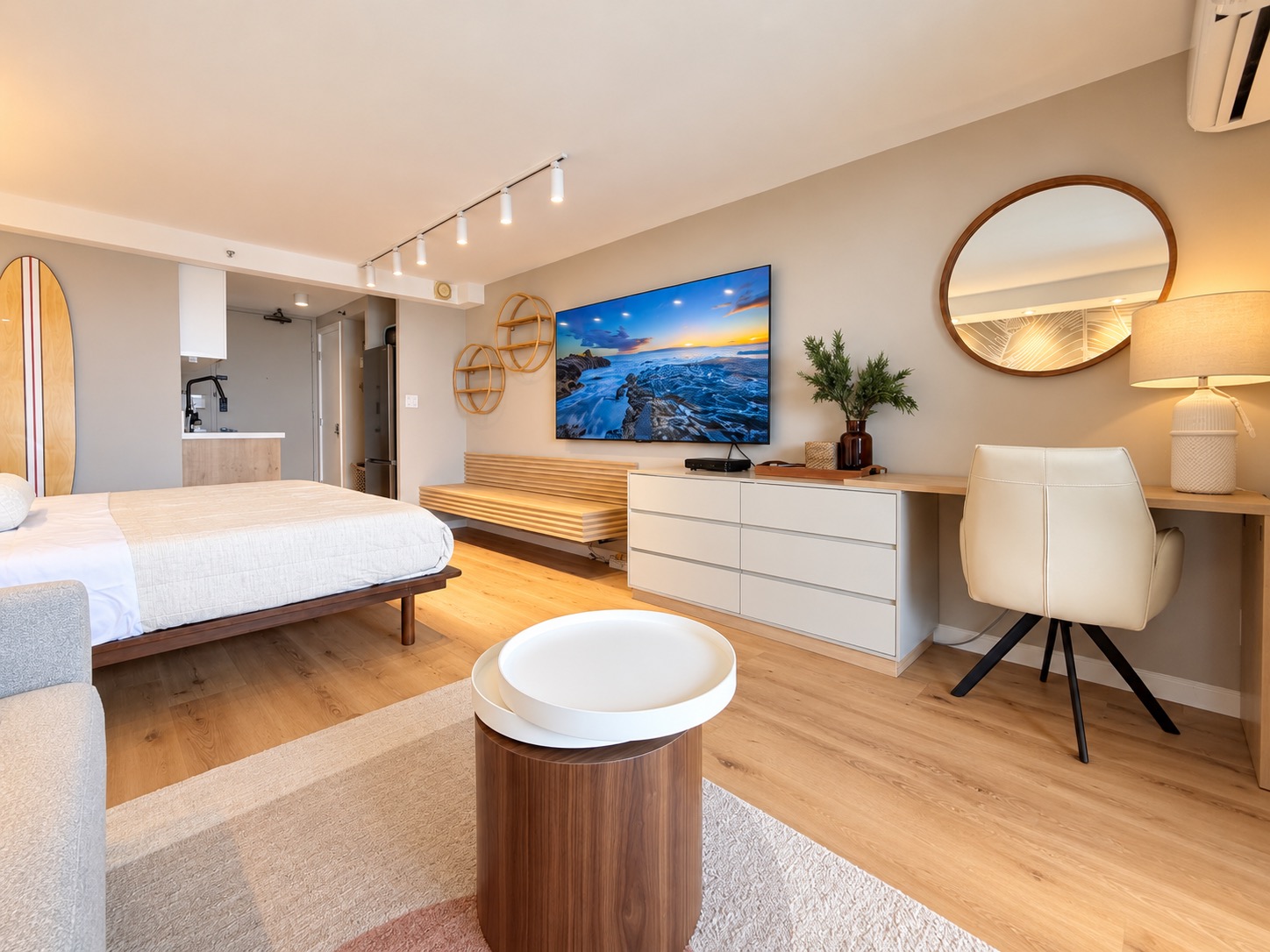 36F-Island Colony Studio-City/Partial Ocean Views
