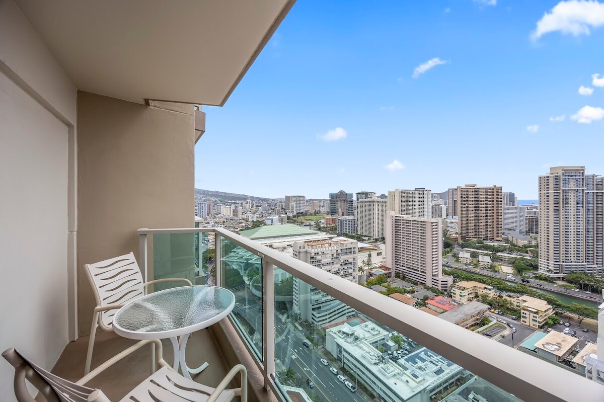29F-Ocean View-Ala Moana Hotel-Premium Double Room