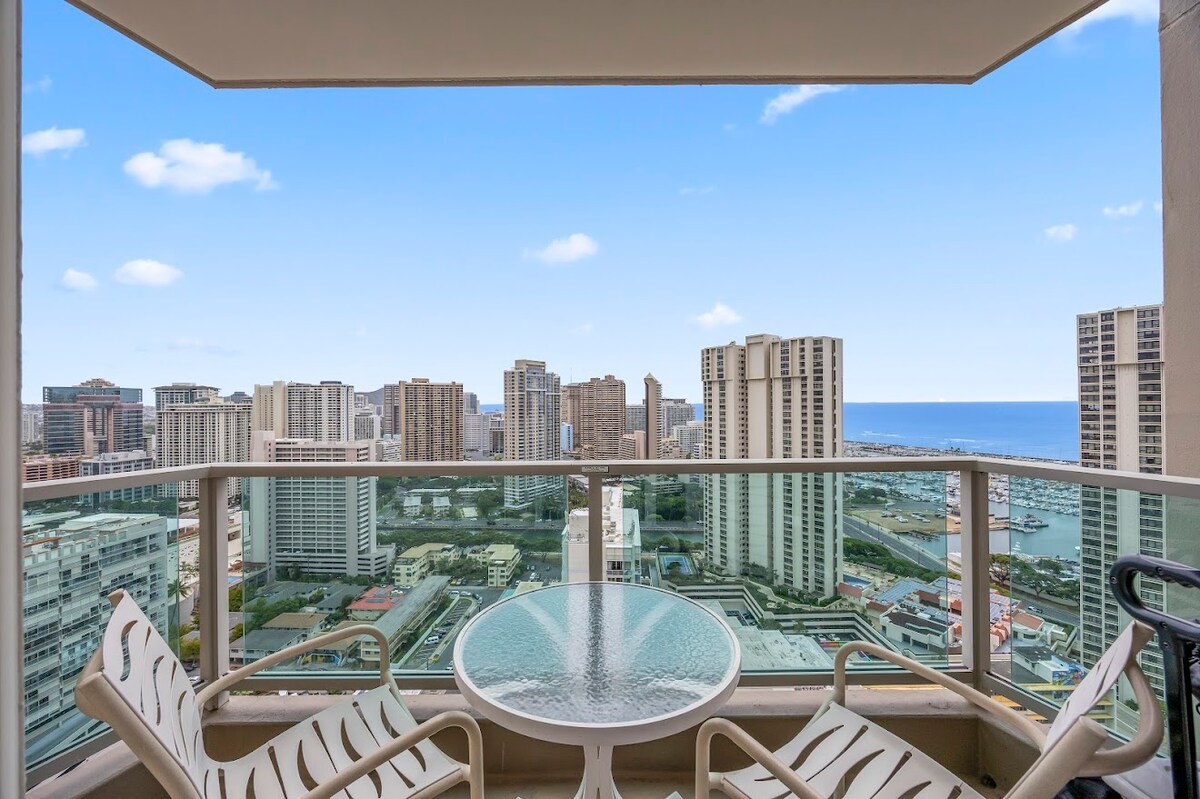 29F-Ocean View-Ala Moana Hotel-Premium Double Room
