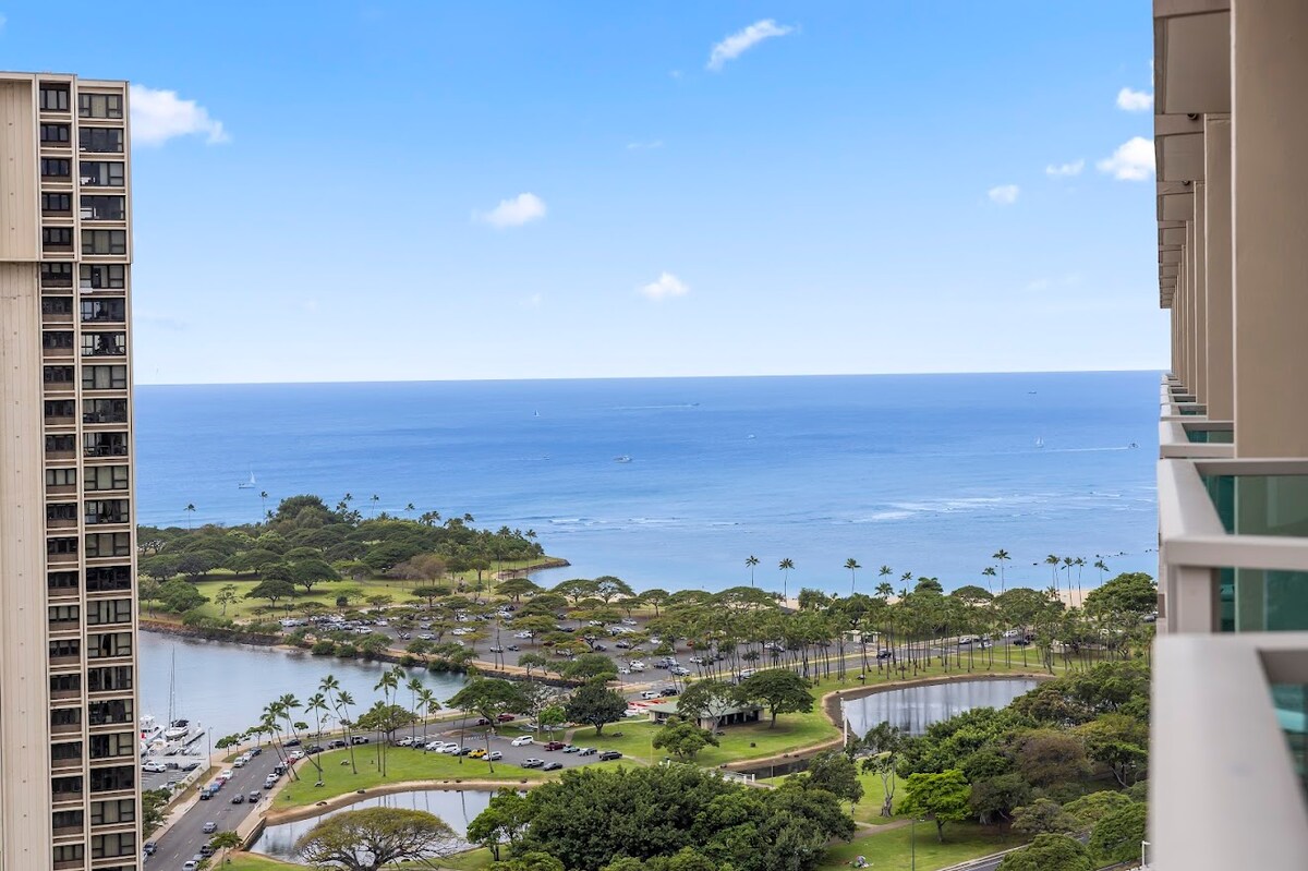 29F-Ocean View-Ala Moana Hotel-Premium Double Room