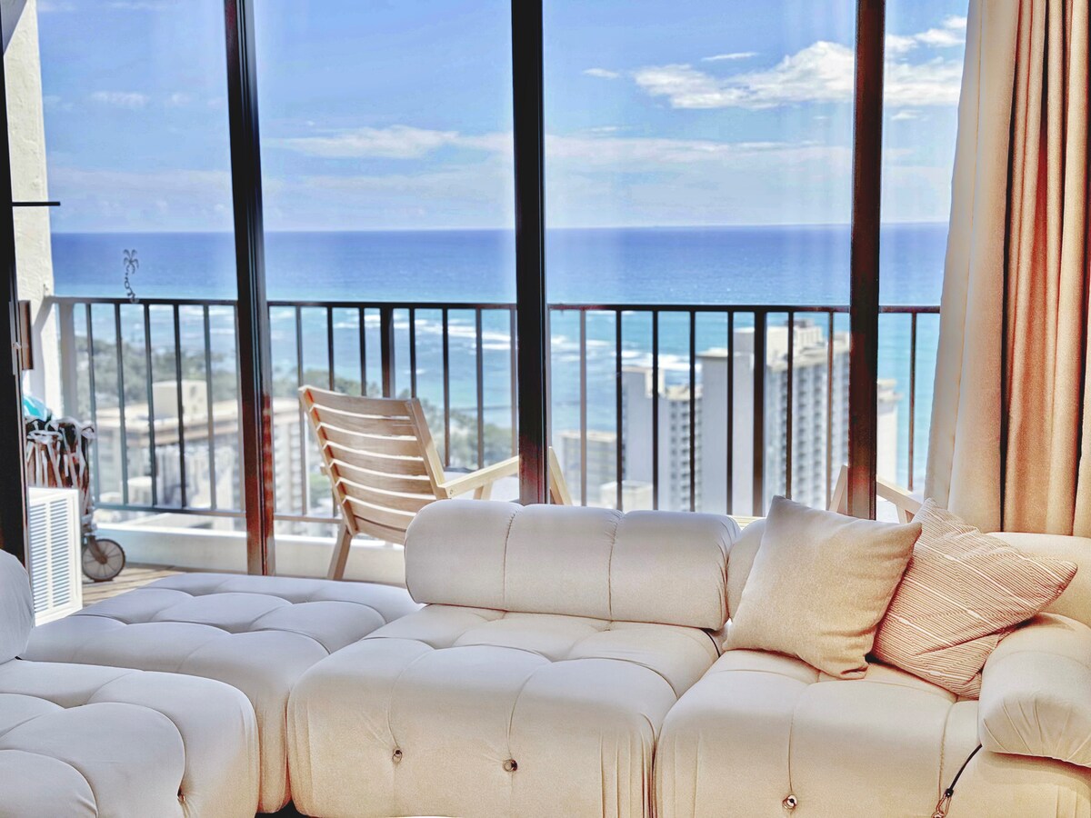 37F-Ultra Upscale Ocean View-Modern 1BR W/Parking!