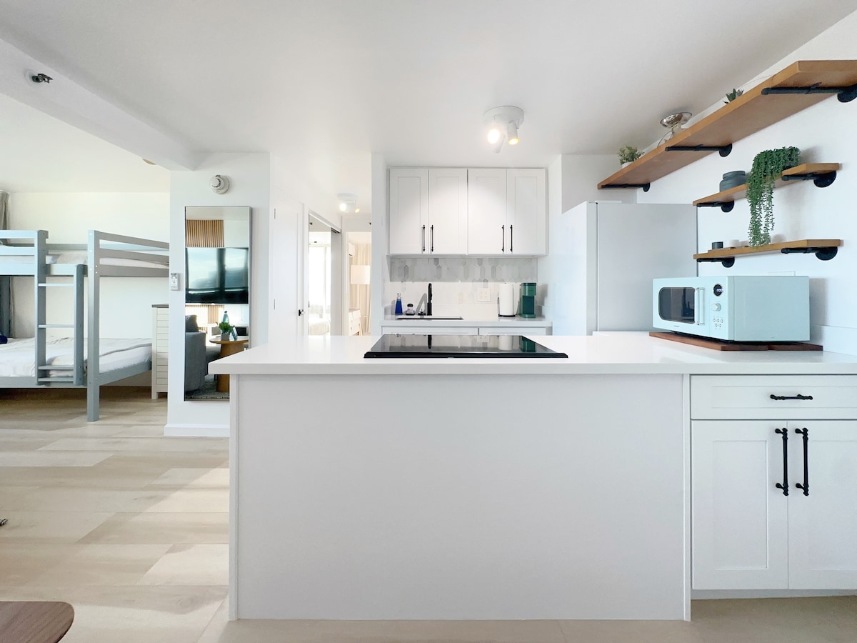 40F-High-FL Ocean View-1 Bedroom-Waikiki Beach!