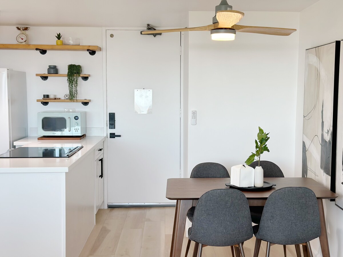 40F-High-FL Ocean View-1 Bedroom-Waikiki Beach!