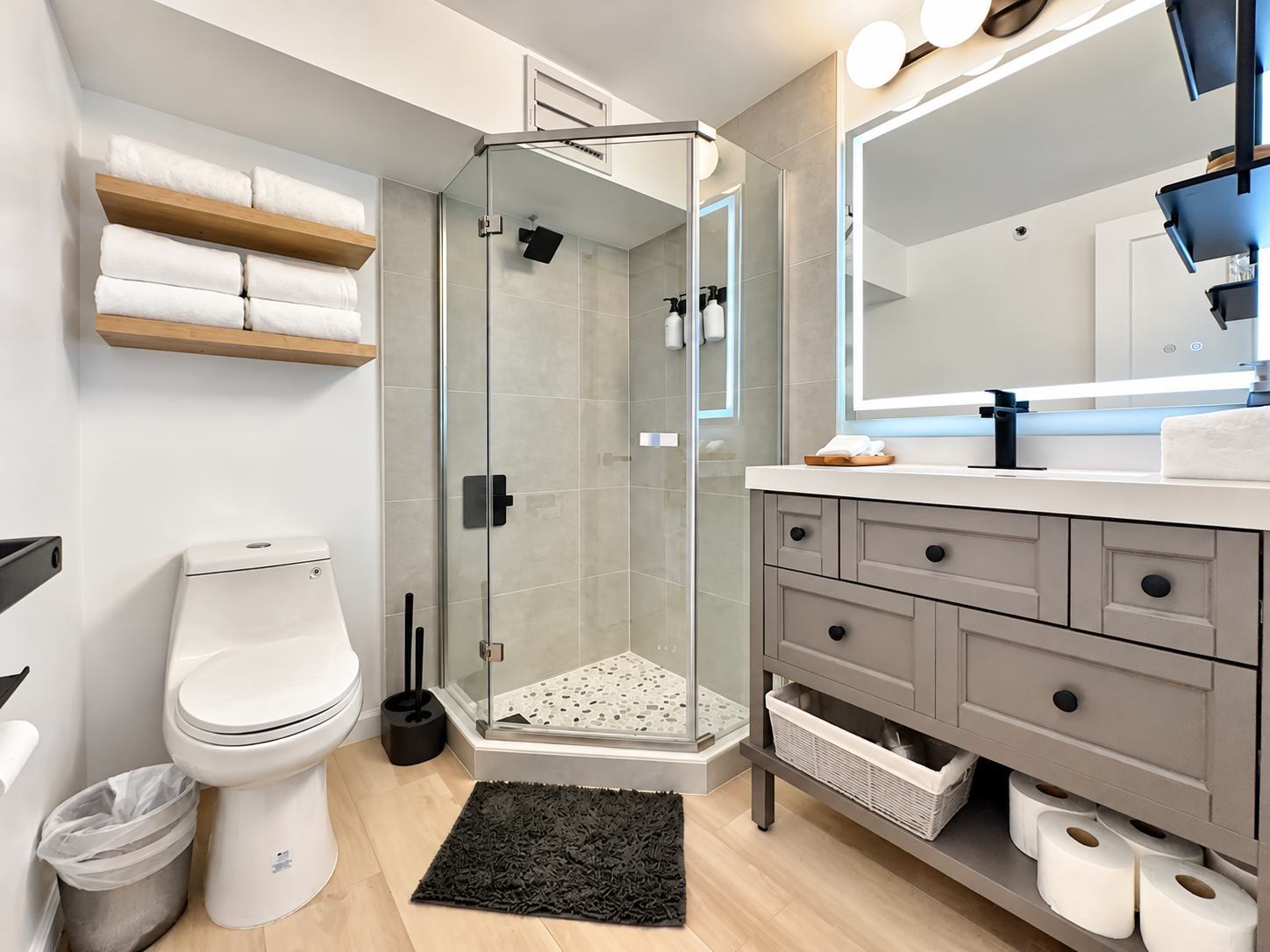 40F-High-FL Ocean View-1 Bedroom-Waikiki Beach!