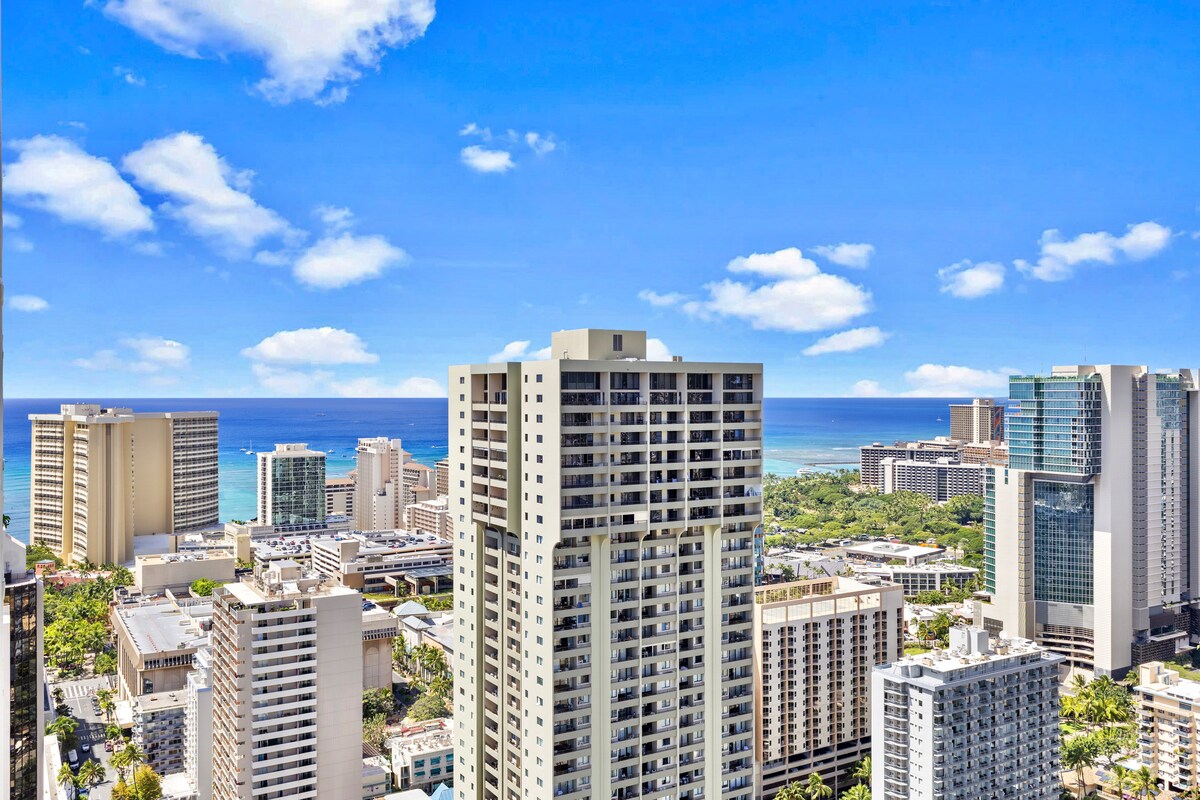 43F-Island Colony Studio-Ocean & City Skyline View