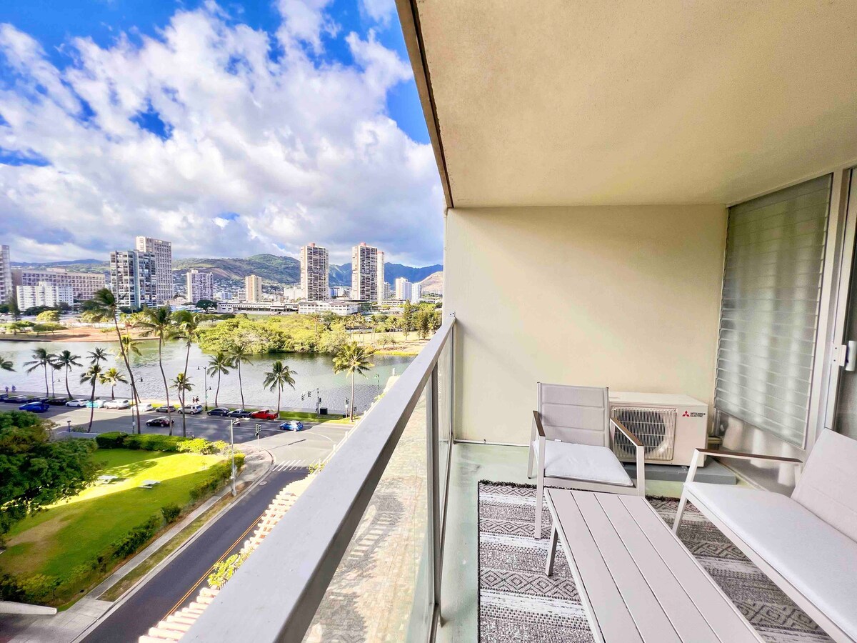 Elegant Island Gem- Newly Upgraded-Waikiki Studio.
