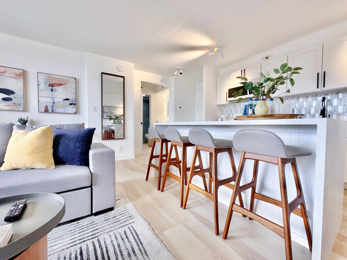 22F-Stunning 1BR-Waikiki Banyan-Diamond Head View