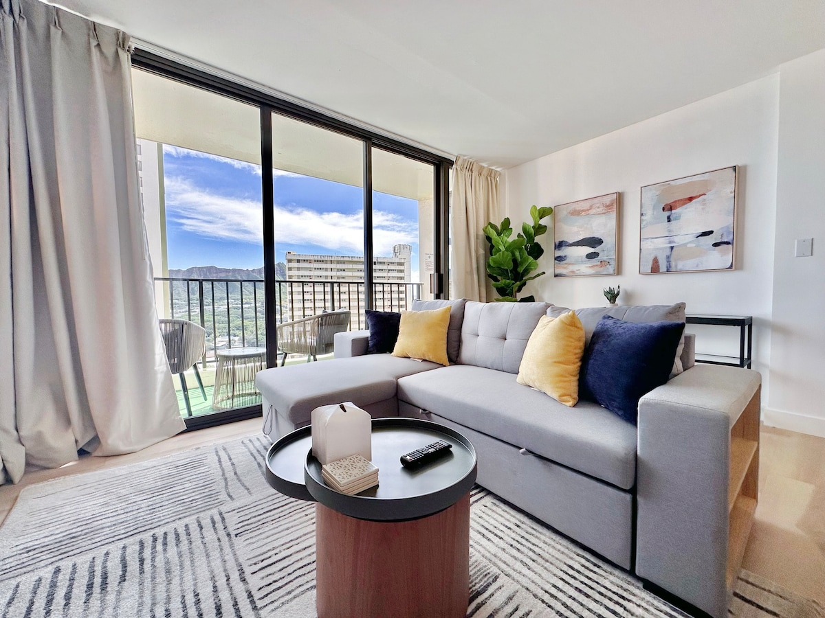 22F-Stunning 1BR-Waikiki Banyan-Diamond Head View