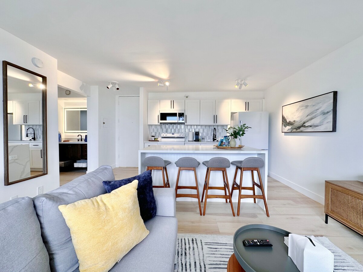 22F-Stunning 1BR-Waikiki Banyan-Diamond Head View