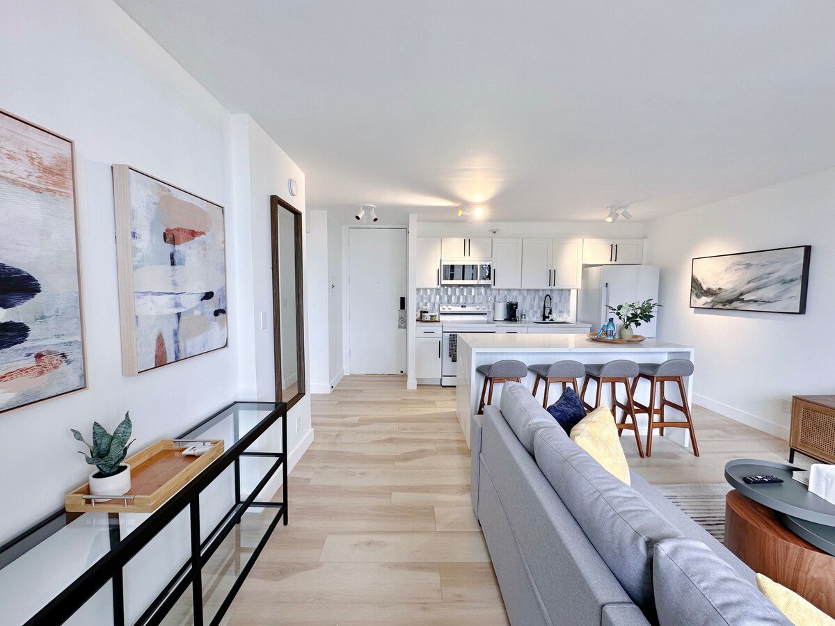 22F-Stunning 1BR-Waikiki Banyan-Diamond Head View