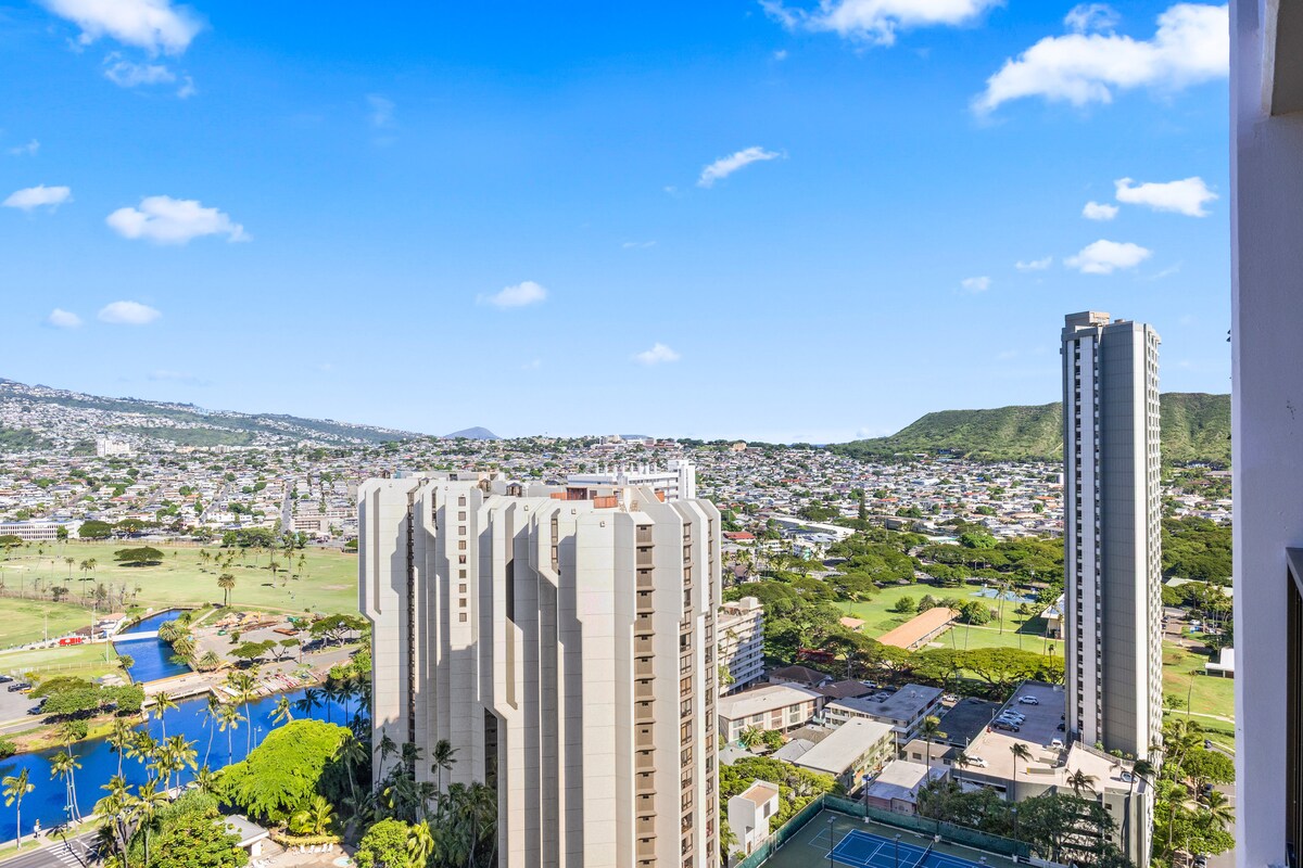 29F-Stunning Mountain View-Waikiki-1BR-w/Parking