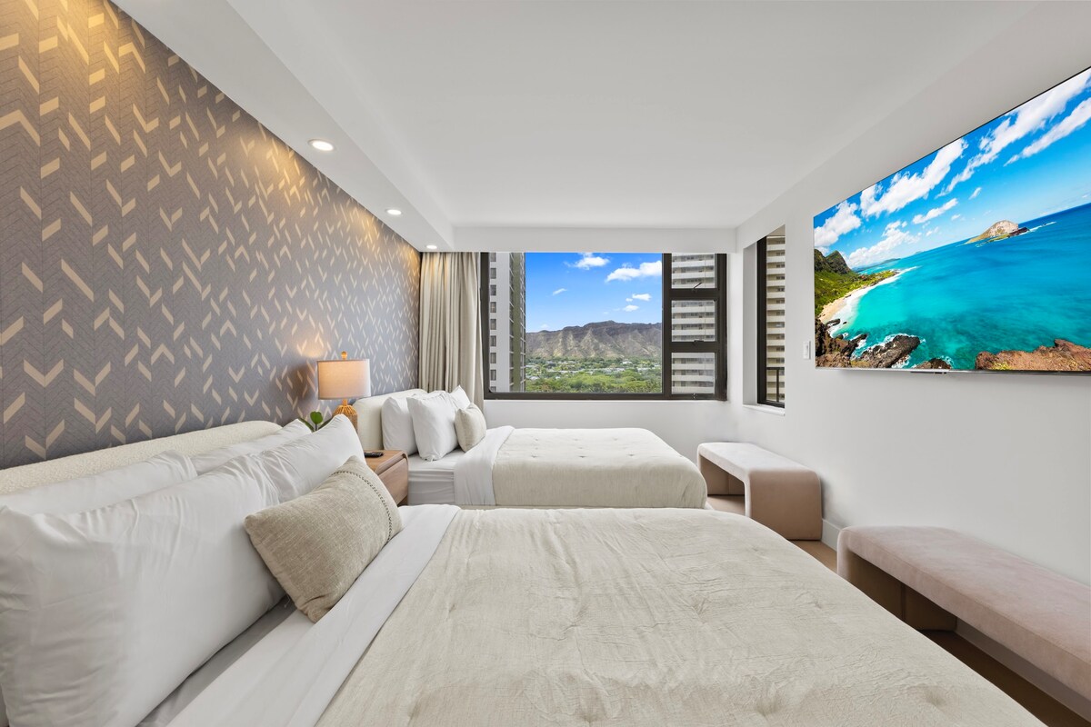 16FL-Upscale Chic Waikiki Banyan 1BR-Free Parking