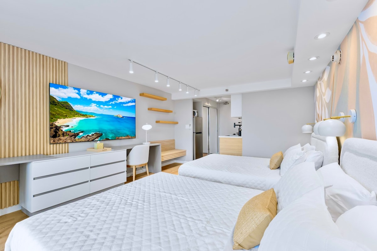 31FL-Stunning Tropical Studio w/Ocean & City Views