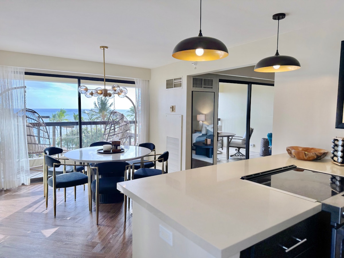 Luxury Oceanfront-Waikiki Beach- 2BR/2BTH/Parking