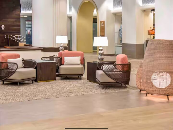11F-Upscale King Suite-Corner Unit-Ala Moana Htl~