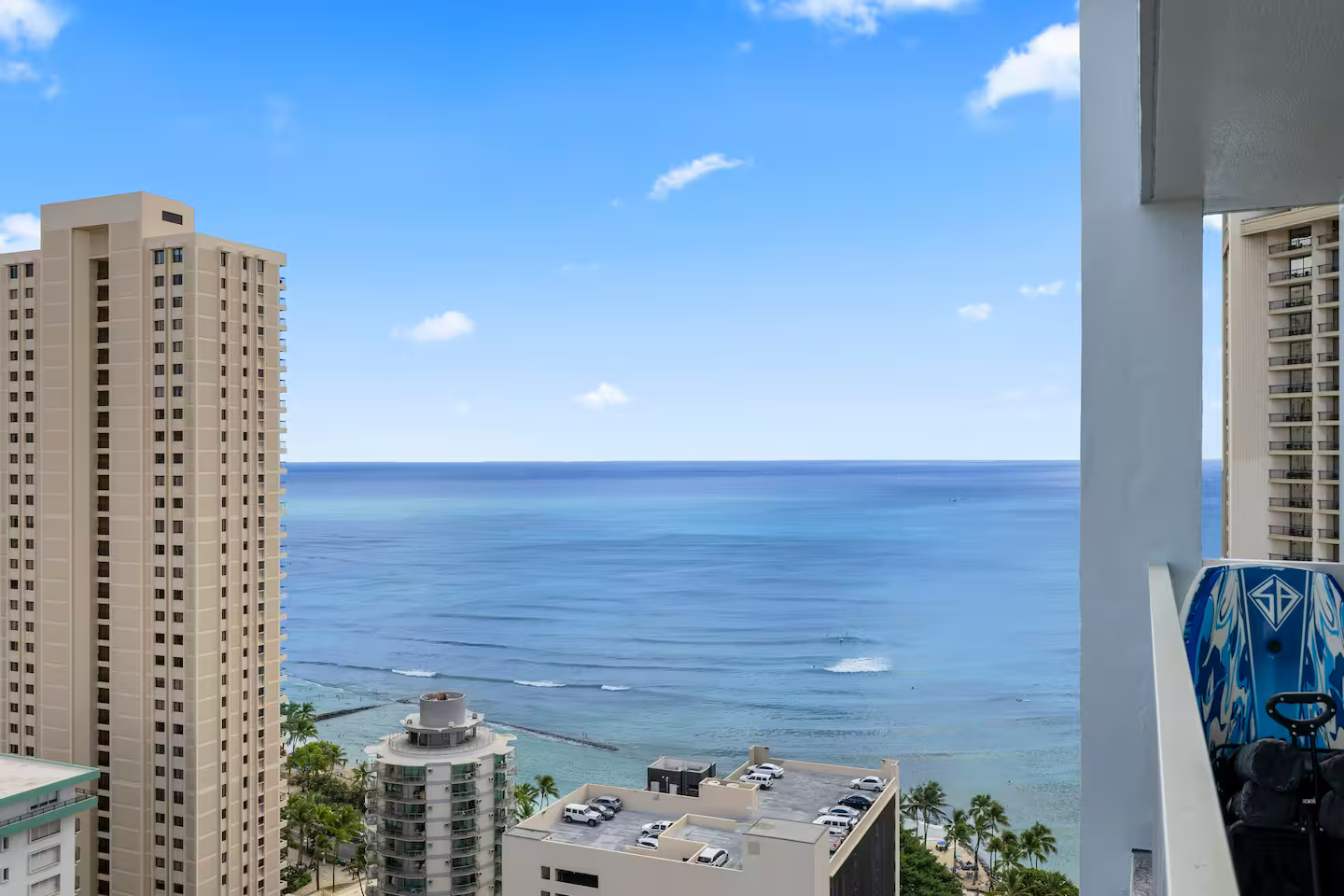 32nd FL-2BR Ocean View Penthouse-Waikiki Beach