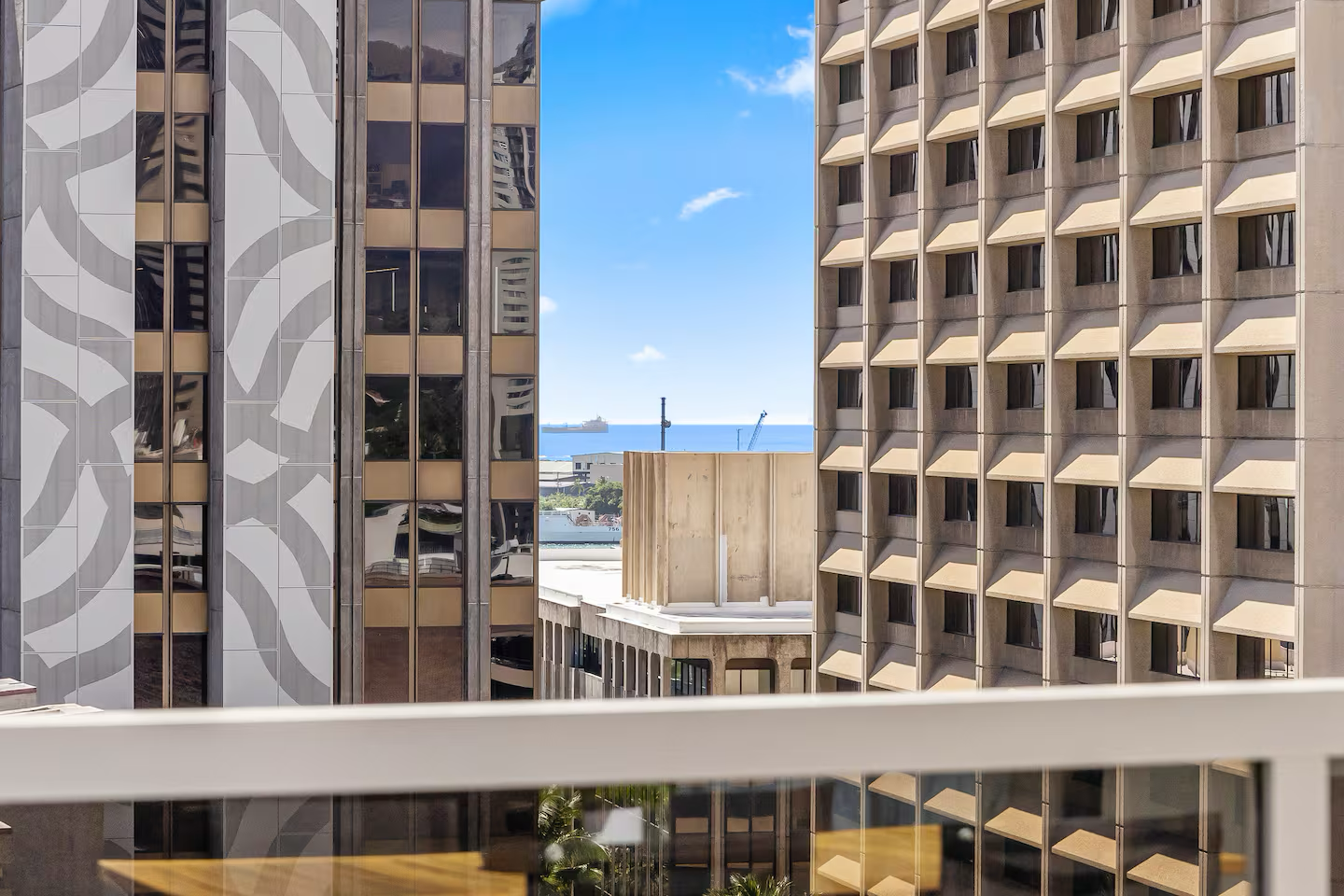 11F-Spectacular Condo w/300sqft Patio and Parking!