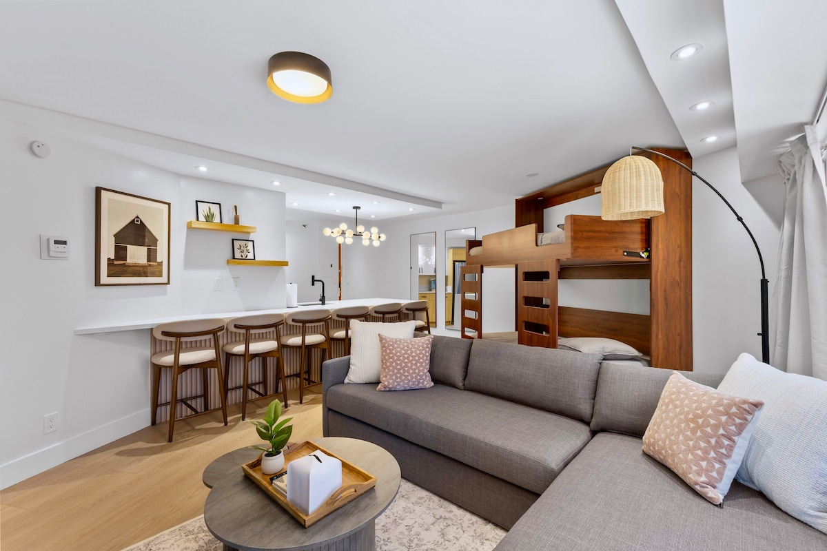 22FL-Financial District-Harbor View-1BR w/Parking