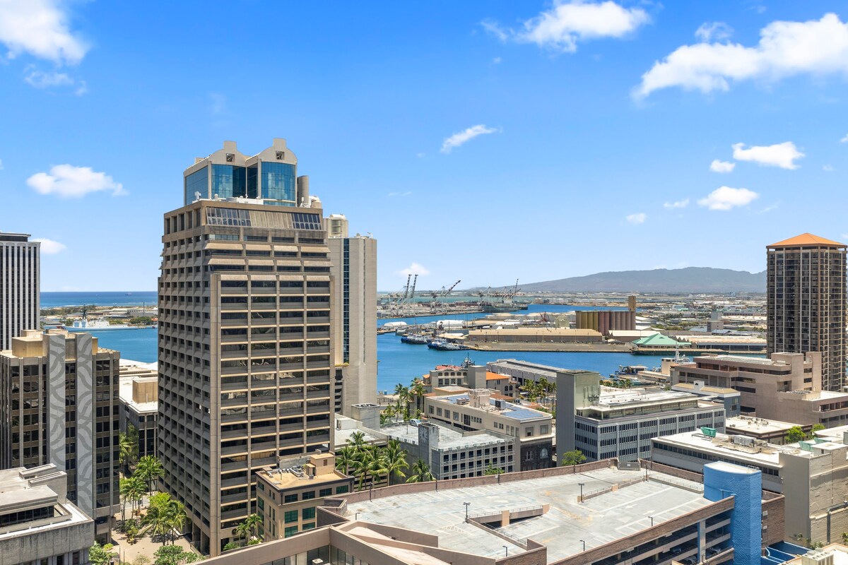 22FL-Financial District-Harbor View-1BR w/Parking