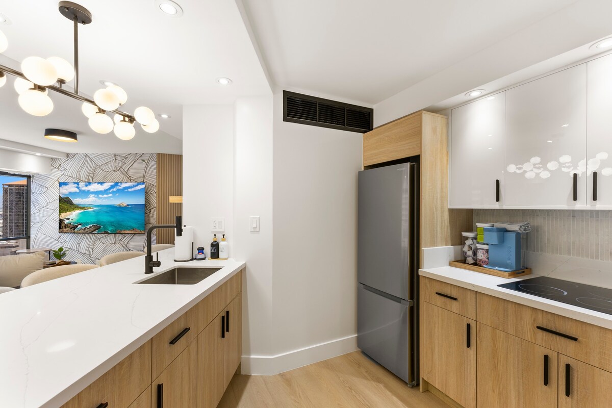 22FL-Financial District-Harbor View-1BR w/Parking