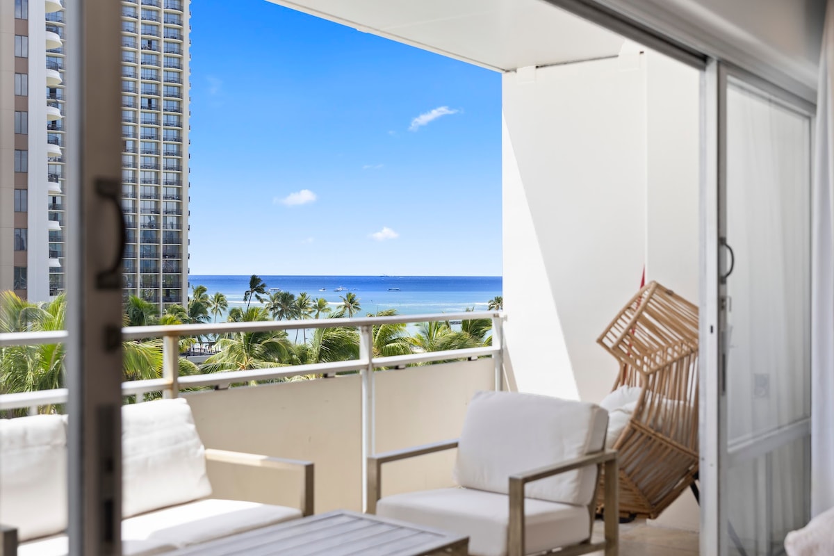 Beautiful Ilikai Condo with City and Ocean Views