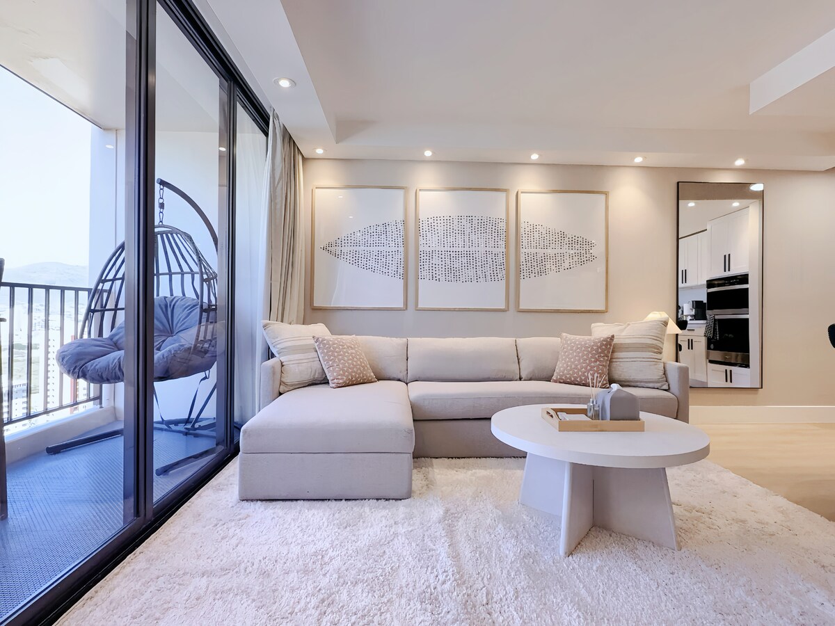 29FL-Ultra Modern 1BR-Ocean View & Free Parking!