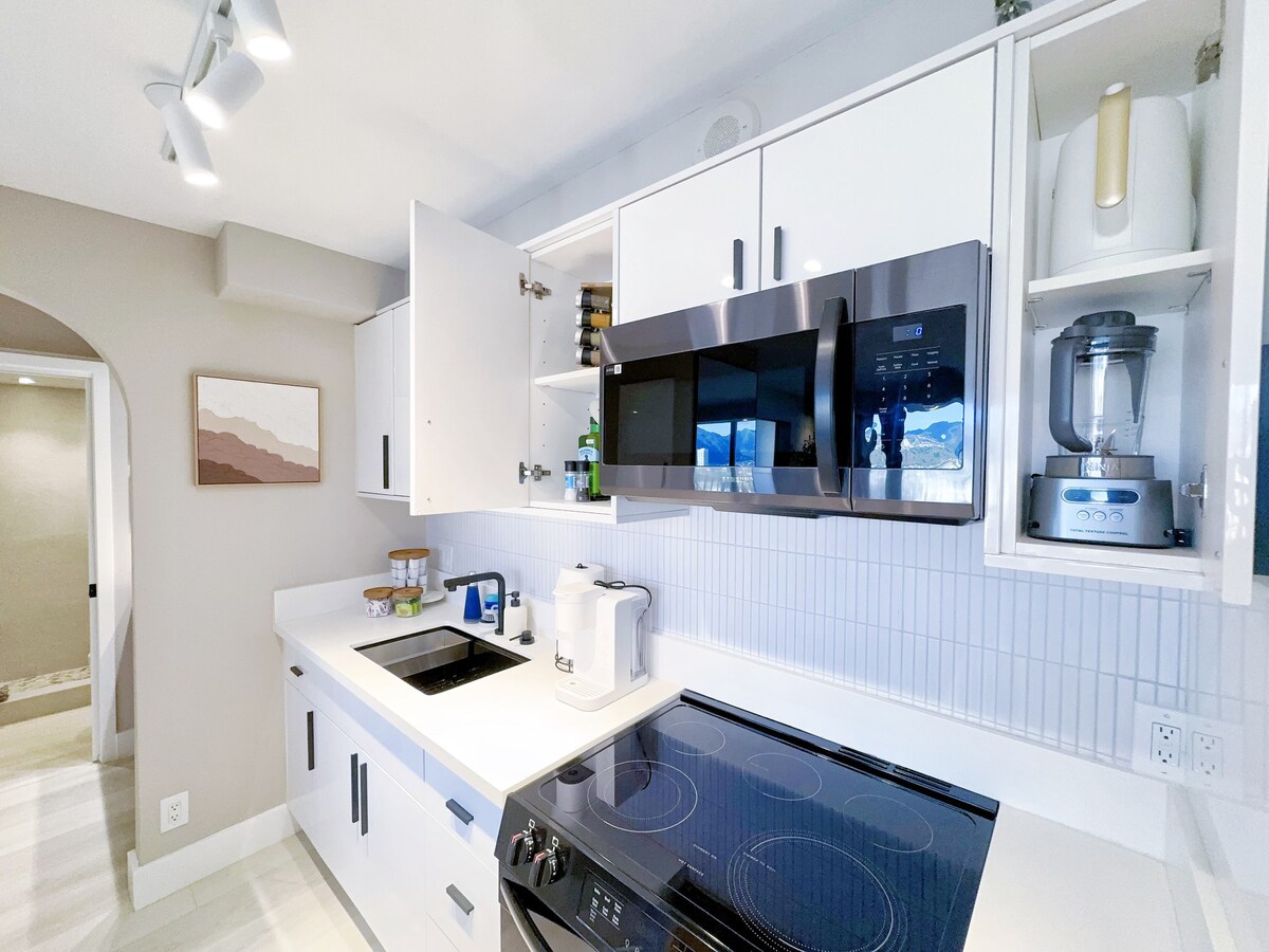 19F-Upscale Modern 1BR-Mountain View- Free Parking