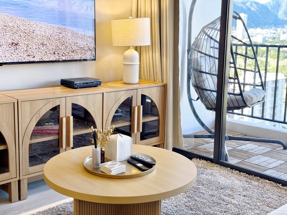 19F-Upscale Modern 1BR-Mountain View- Free Parking