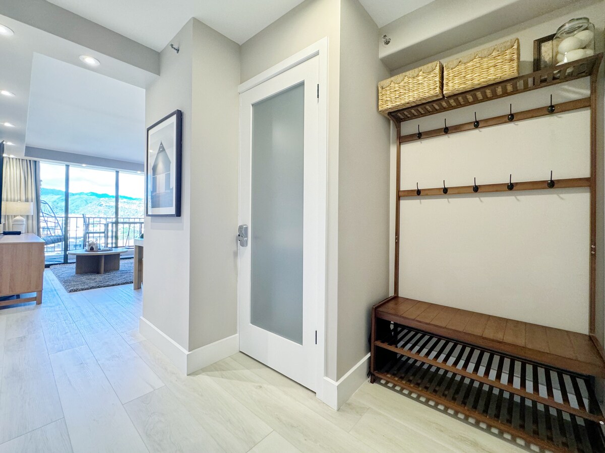 19F-Upscale Modern 1BR-Mountain View- Free Parking