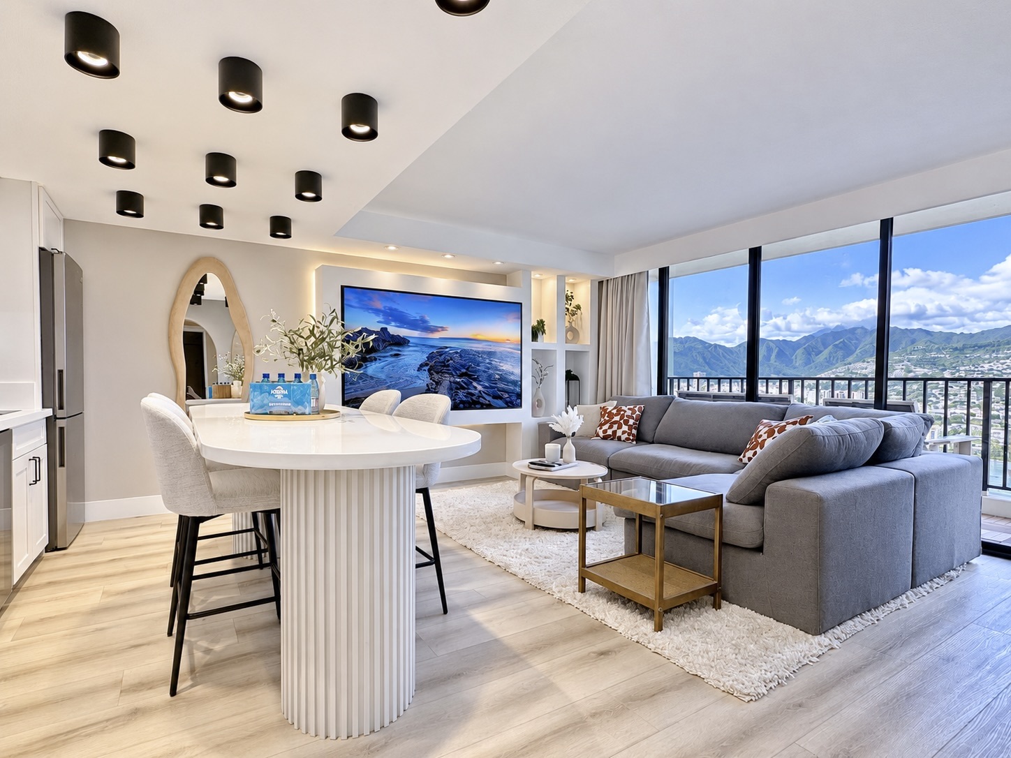 34F-High Floor Stunning Mountain View-1BR/Parking