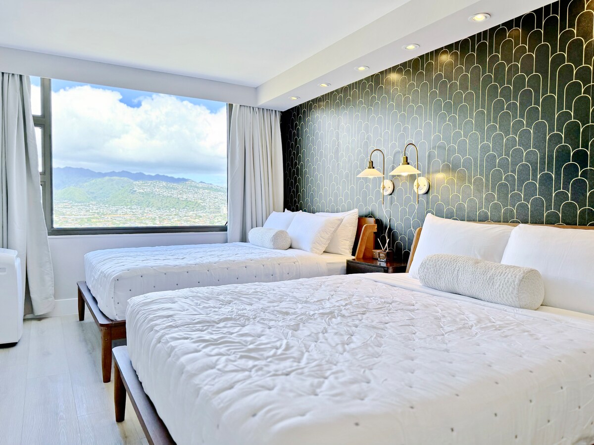34th-High FL Mountain View Upscale 1BR w/Parking~