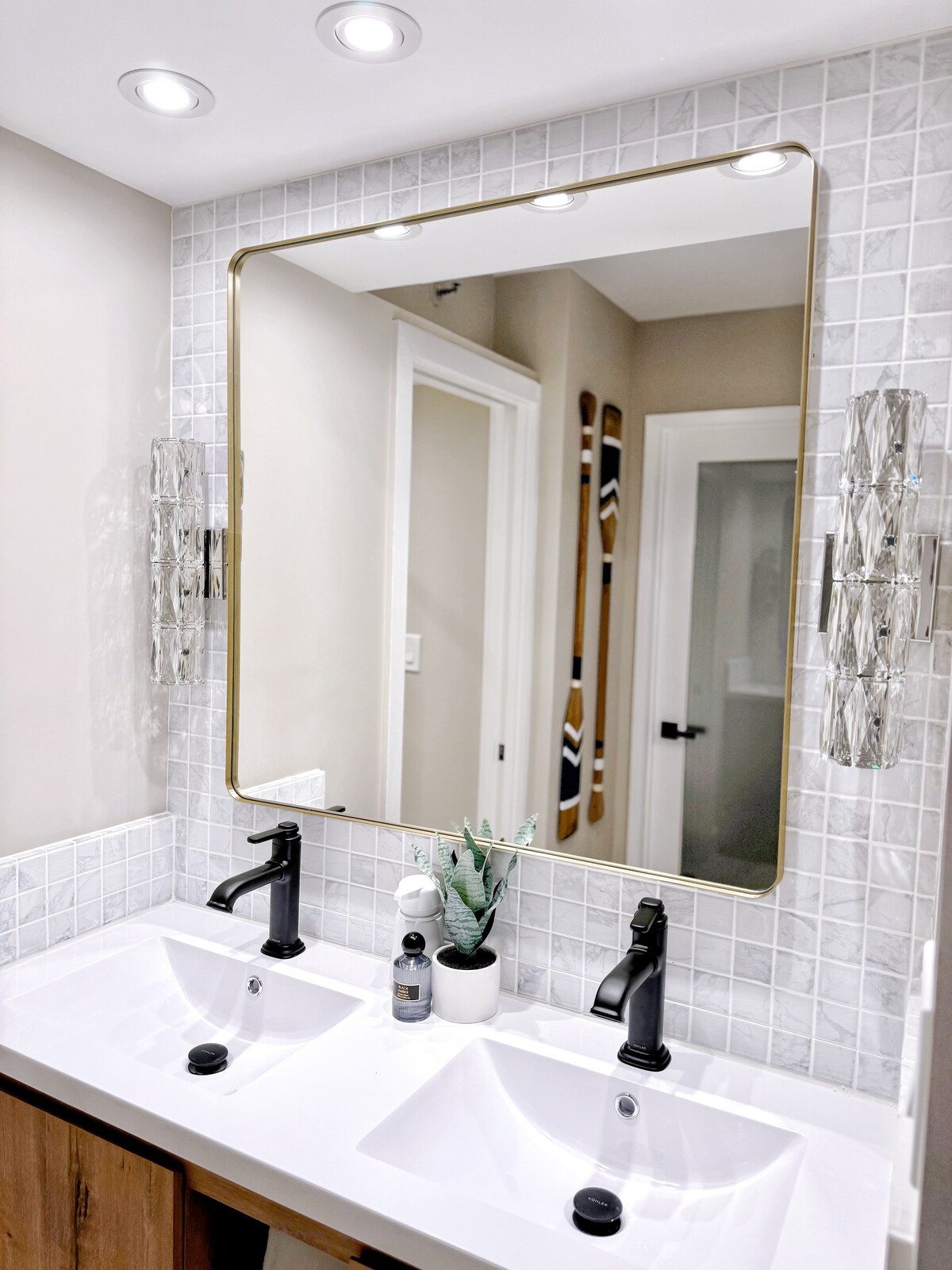 34th-High FL Mountain View Upscale 1BR w/Parking~