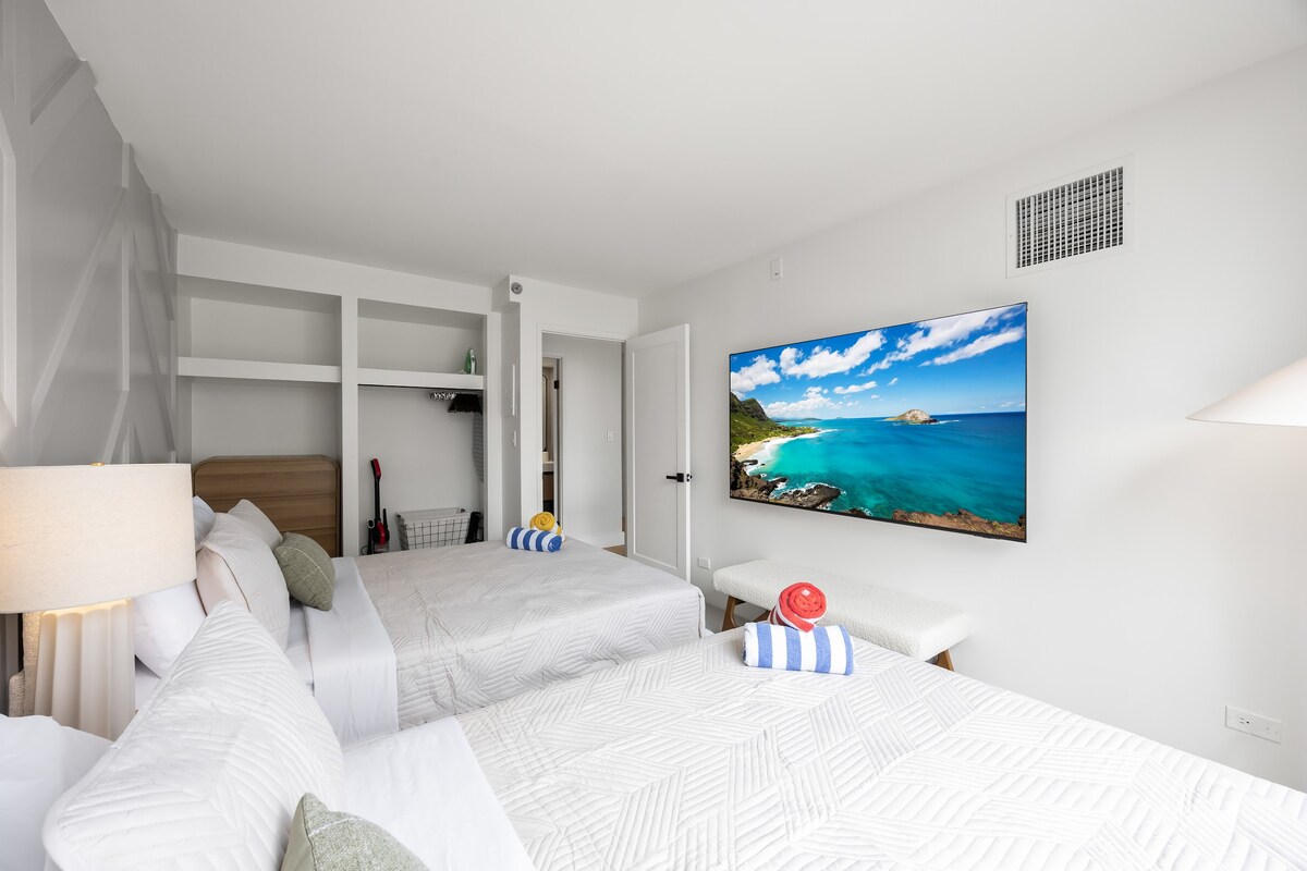 15F-Beautiful Escape-1BR Condo-w/Parking|Pool|Gym