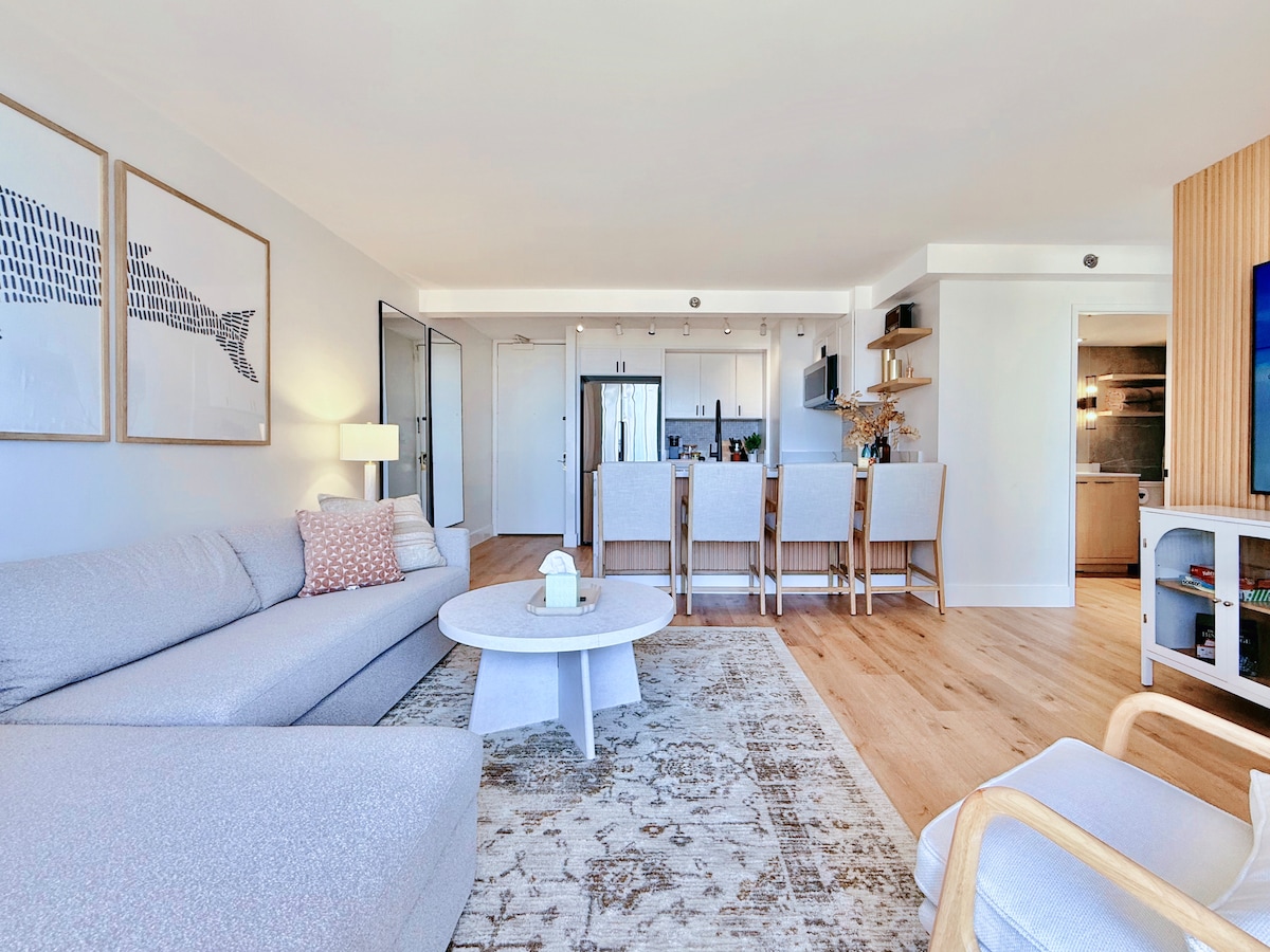 22FL-Upscale Fully Renovated-1BR-Waikiki!