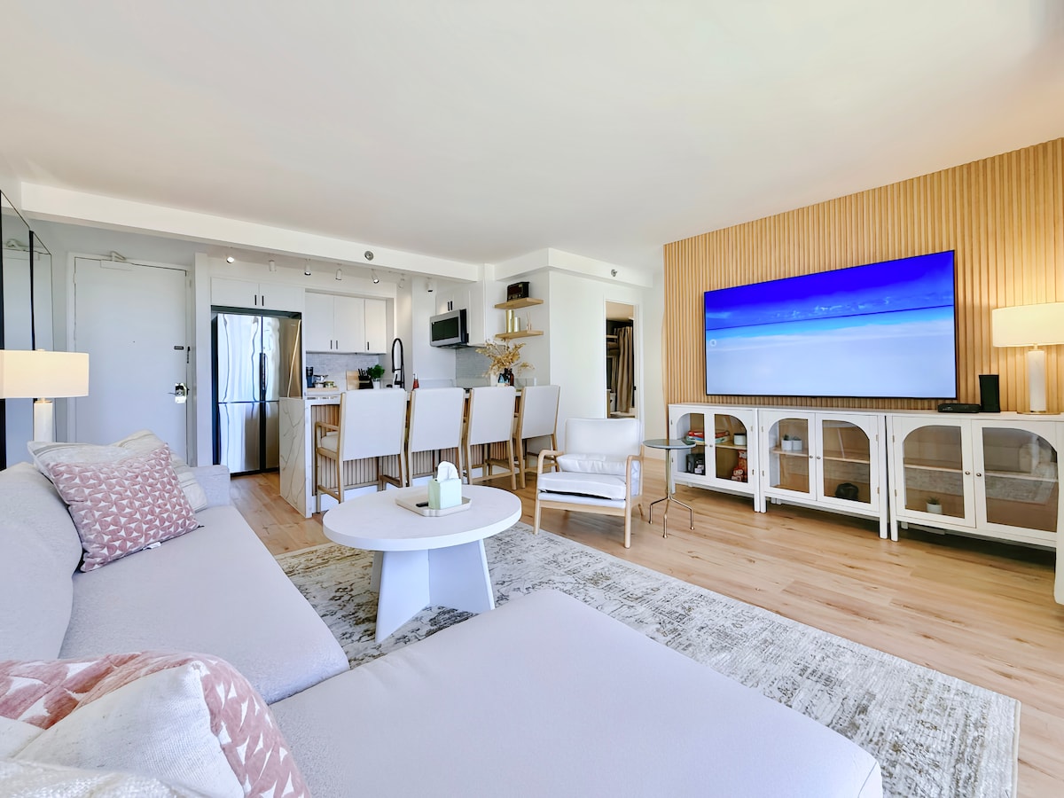22FL-Upscale Fully Renovated-1BR-Waikiki!