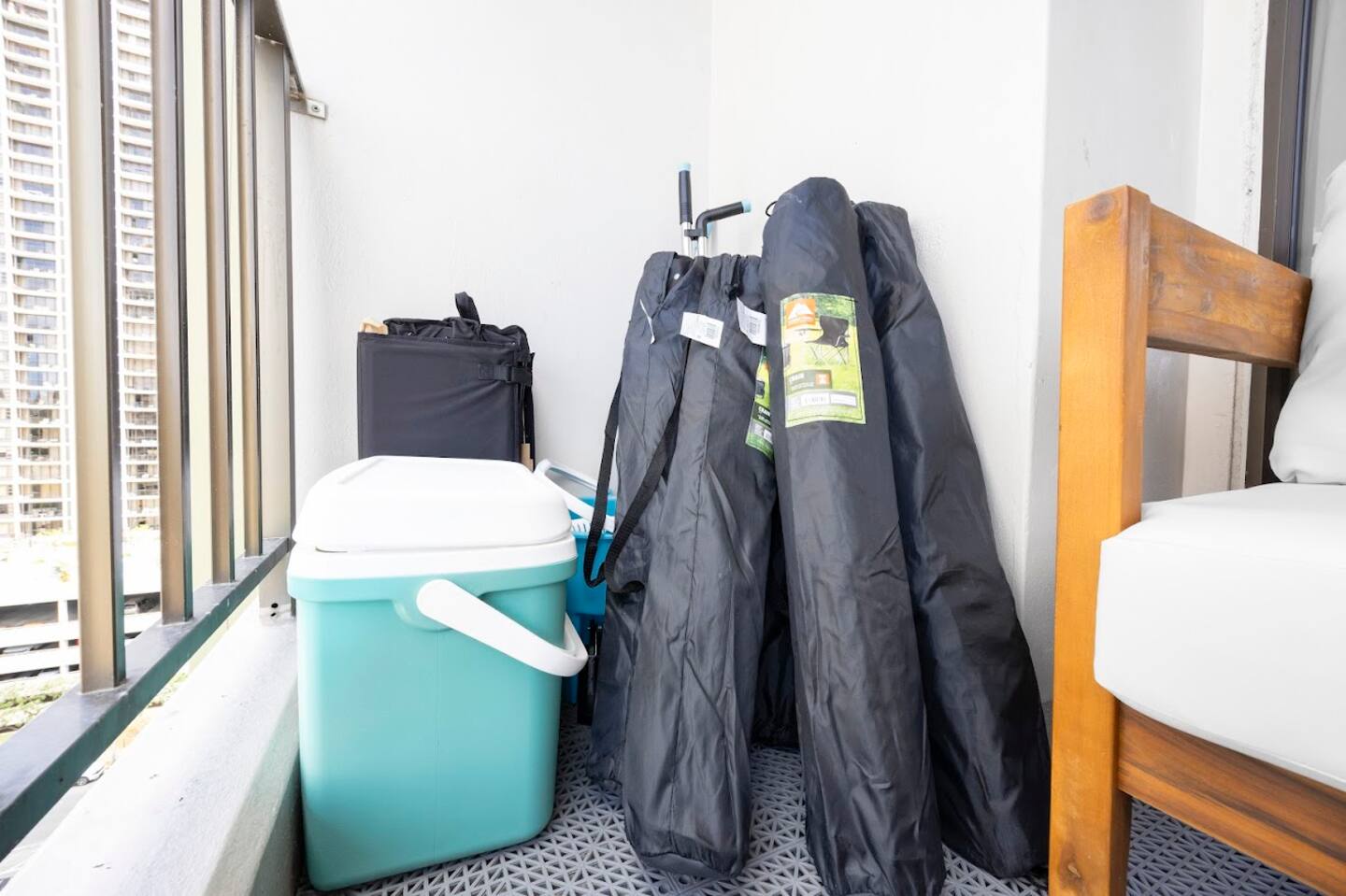 12F-Upscale Tropical 1BR-Waikiki Condo w/Parking!