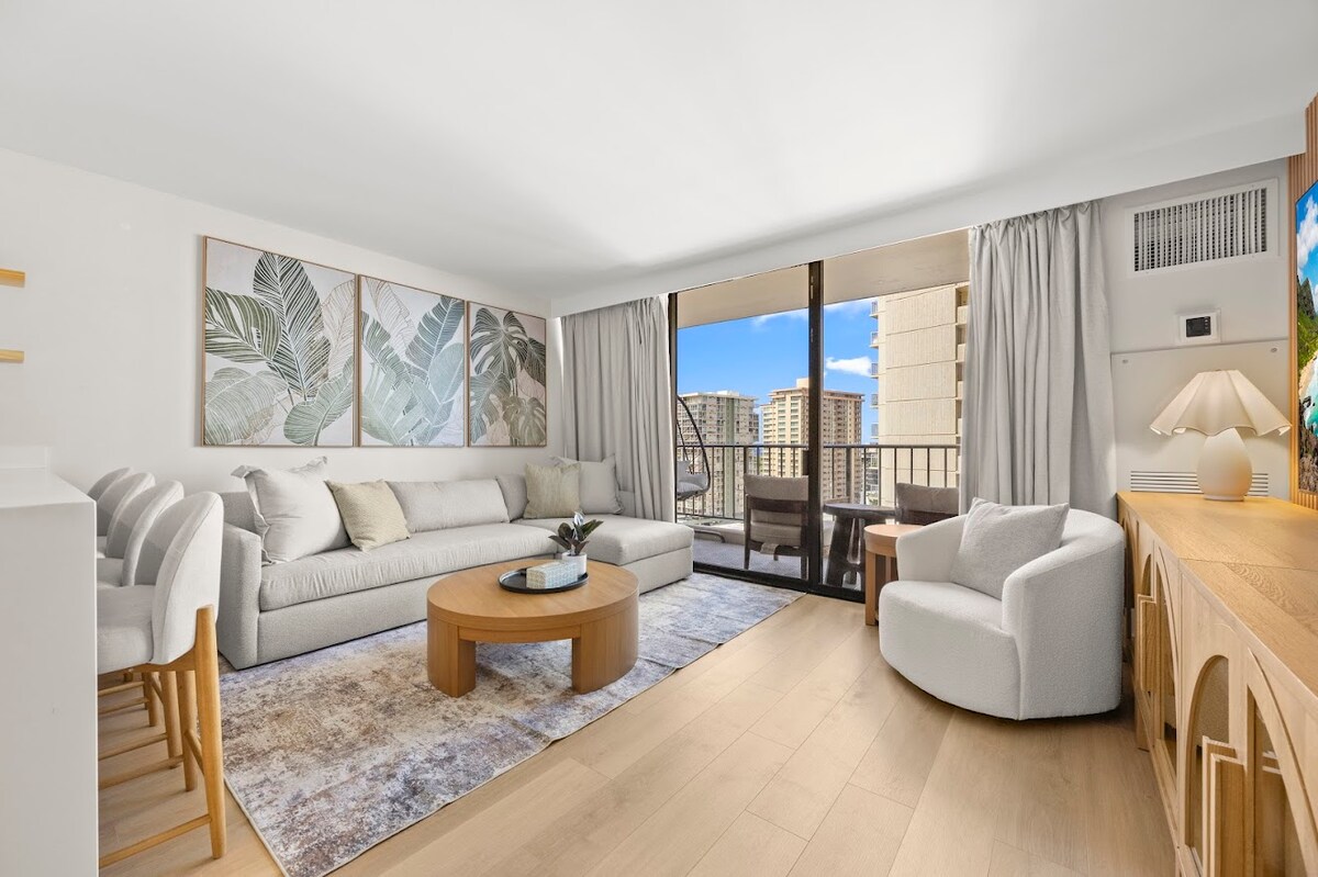 12F-Upscale Tropical 1BR-Waikiki Condo w/Parking!