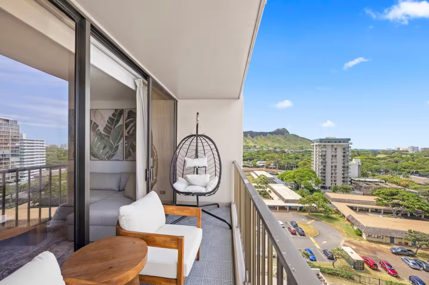 12F-Upscale Tropical 1BR-Waikiki Condo w/Parking!