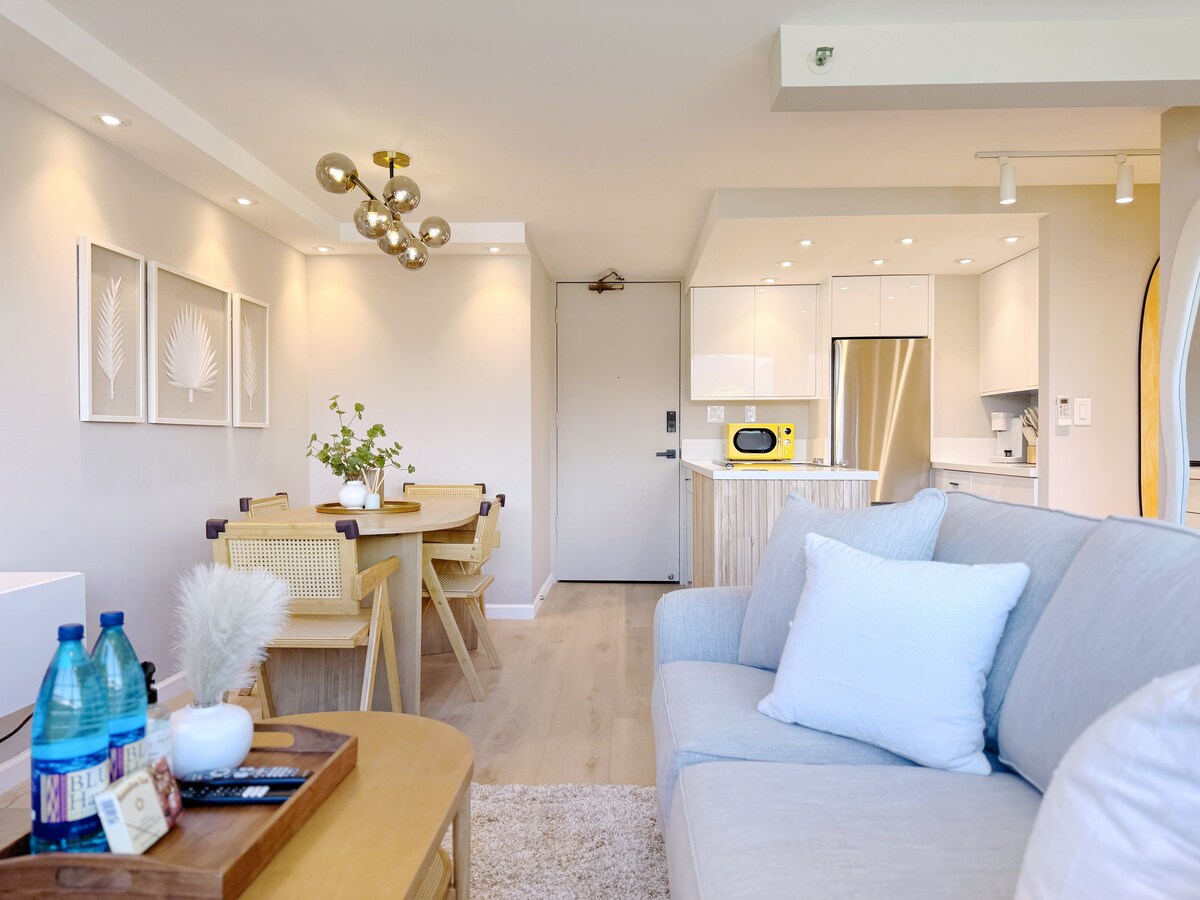 35FL-Upscale Fully Remodeled 1BR-Waikiki Beach~
