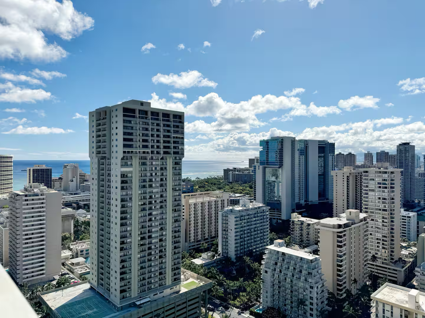 35FL-Upscale Fully Remodeled 1BR-Waikiki Beach~
