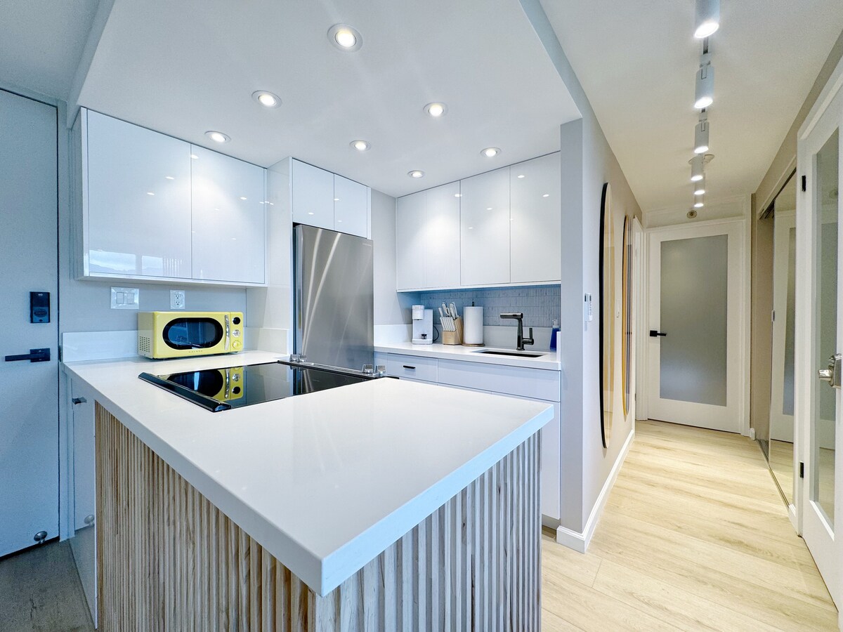 35FL-Upscale Fully Remodeled 1BR-Waikiki Beach~