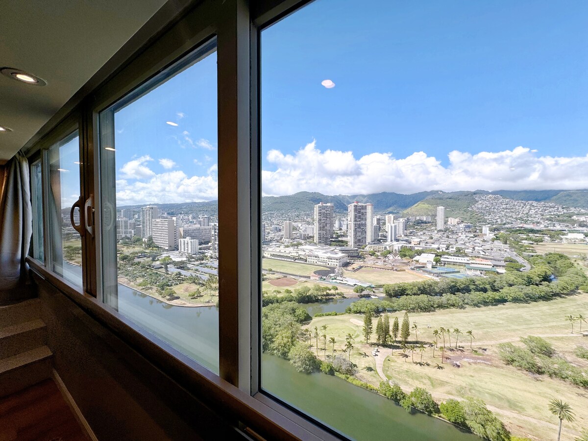35FL-Upscale Fully Remodeled 1BR-Waikiki Beach~