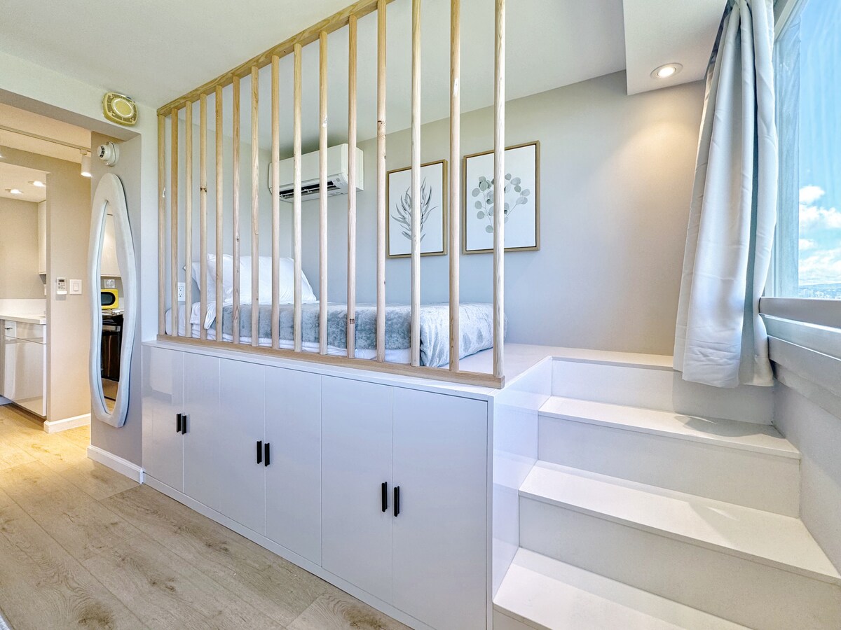 35FL-Upscale Fully Remodeled 1BR-Waikiki Beach~