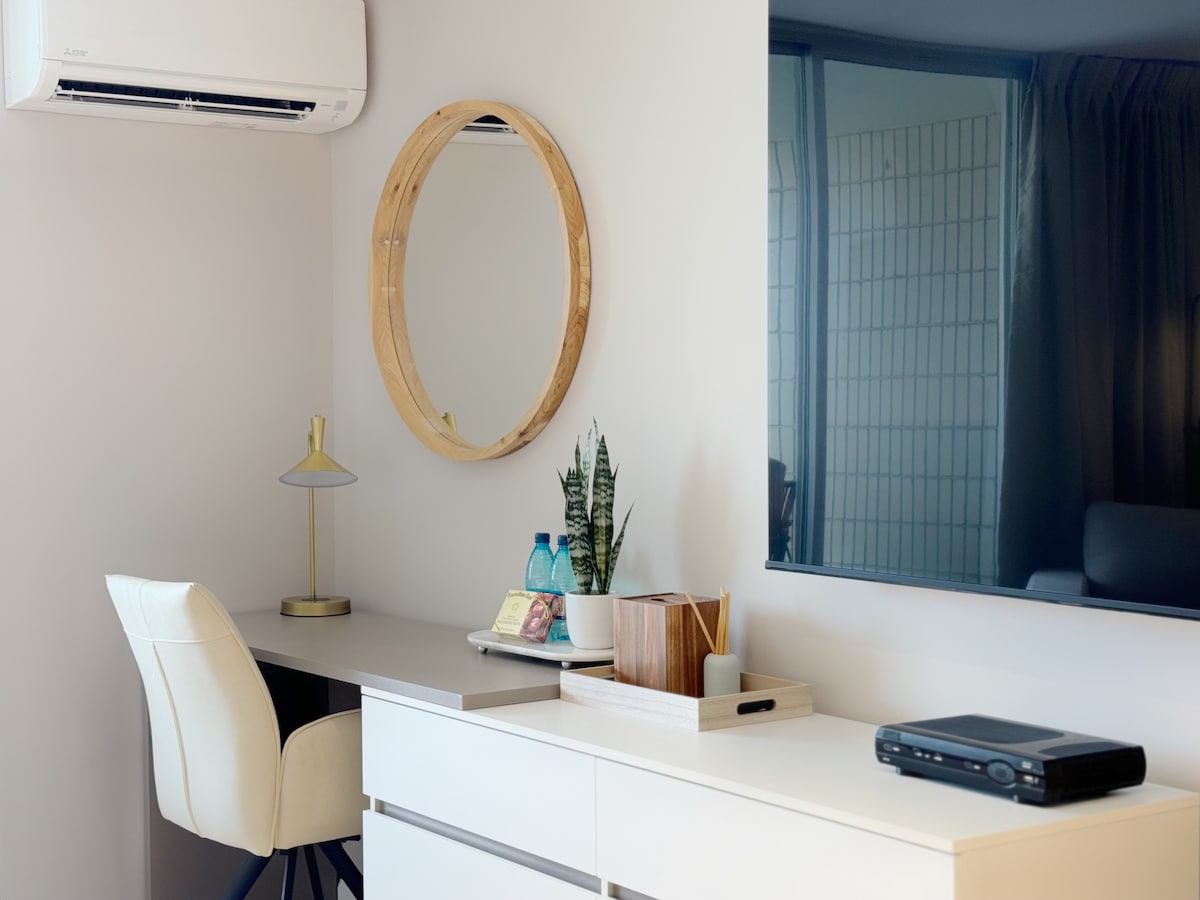 15F-Stunning Boutique King Studio-Waikiki Beach~