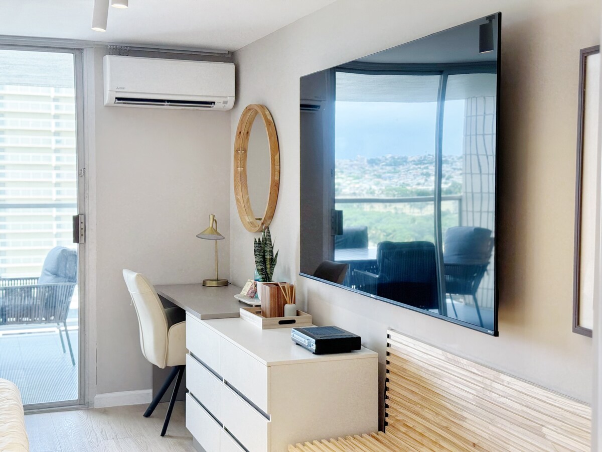 15F-Stunning Boutique King Studio-Waikiki Beach~
