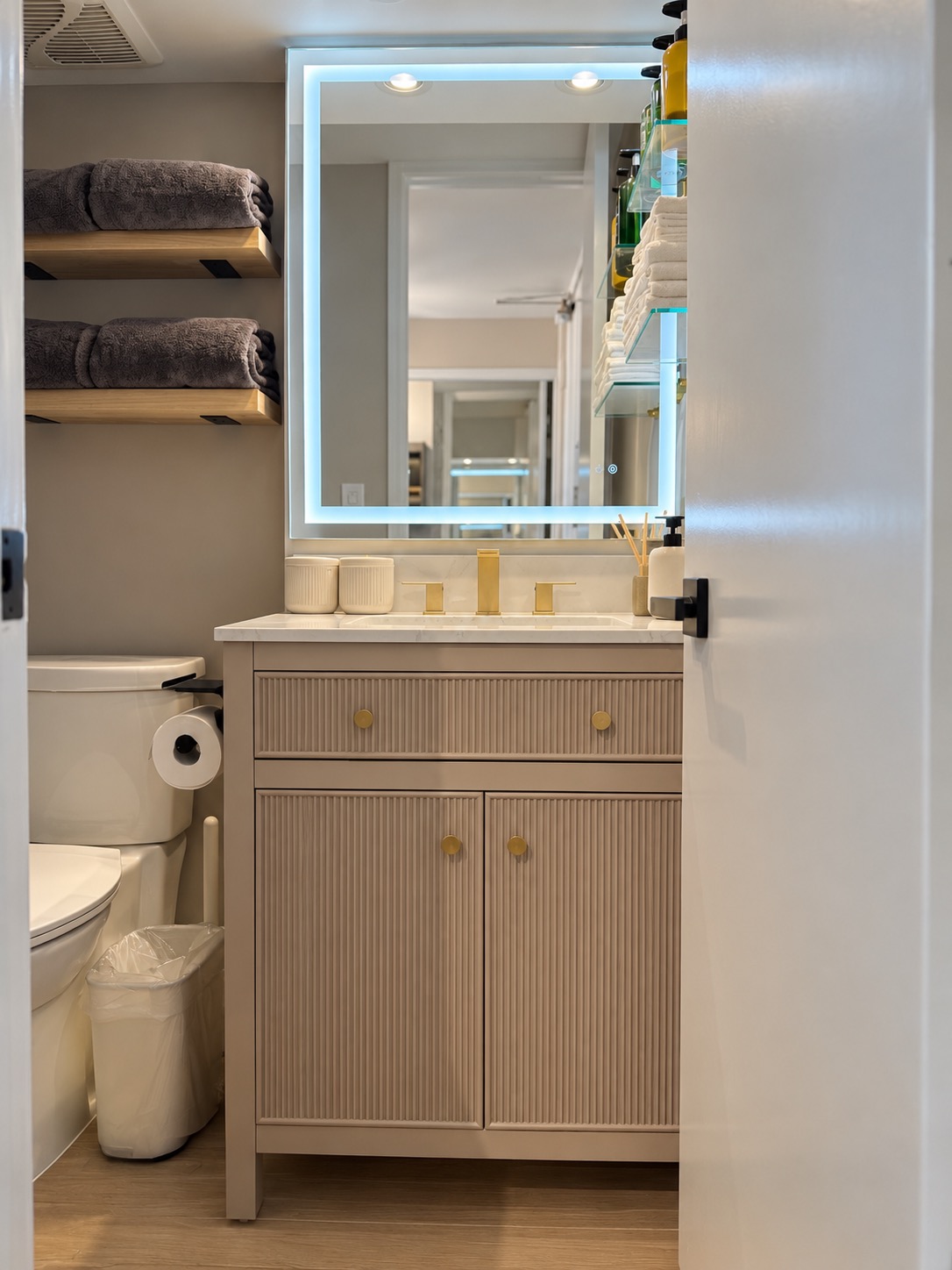 28F-Upscale Chic Studio-Waikiki-Ocean&Canal View